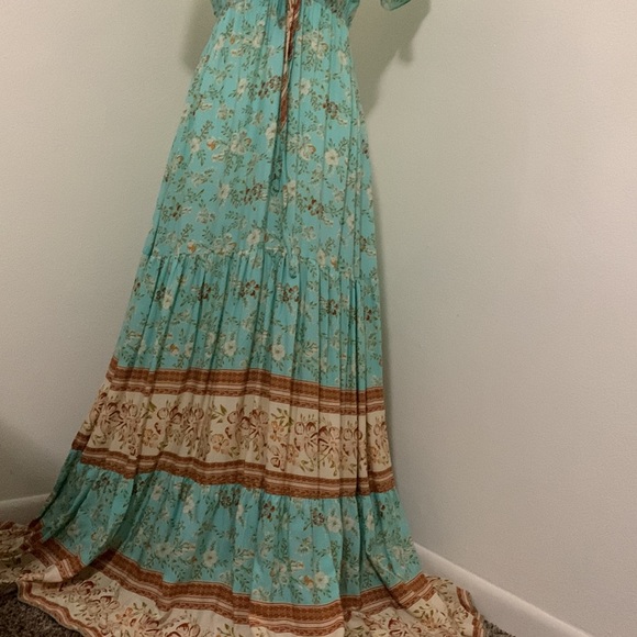 SOLD SOLD SOLD 🌸🛍🌸 Beautiful Boho long flowing dress - Picture 10 of 11